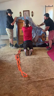 Door To Door Moving LLC