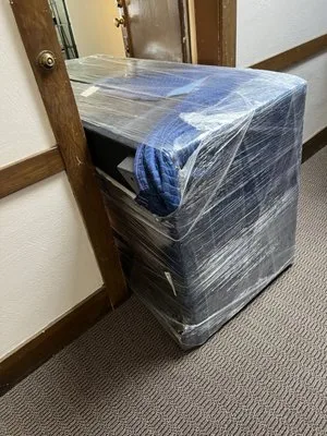 M-Trucks And Movers