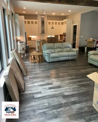 Central Washington Movers LLC