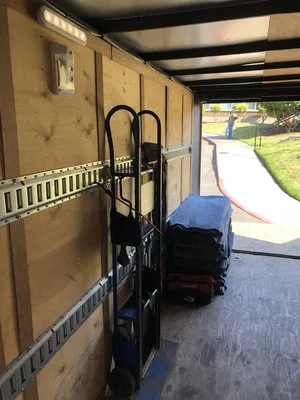 Jns Movers INC