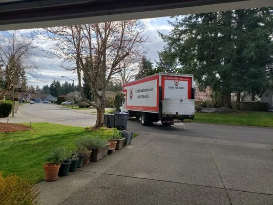 First Due Movers photo 2